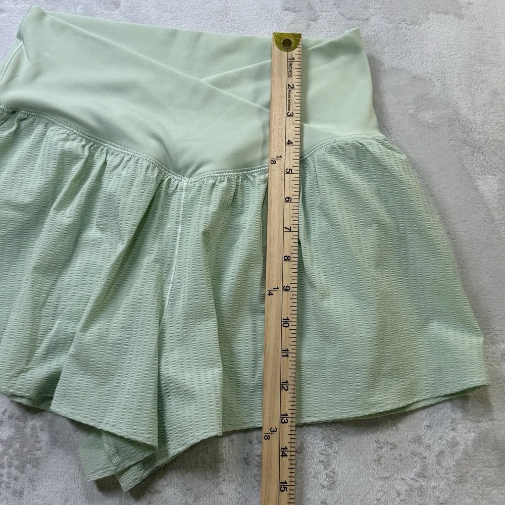 Offline by Aerie Real Me Crossover Shorts Mint Green Ribbed Athletic M